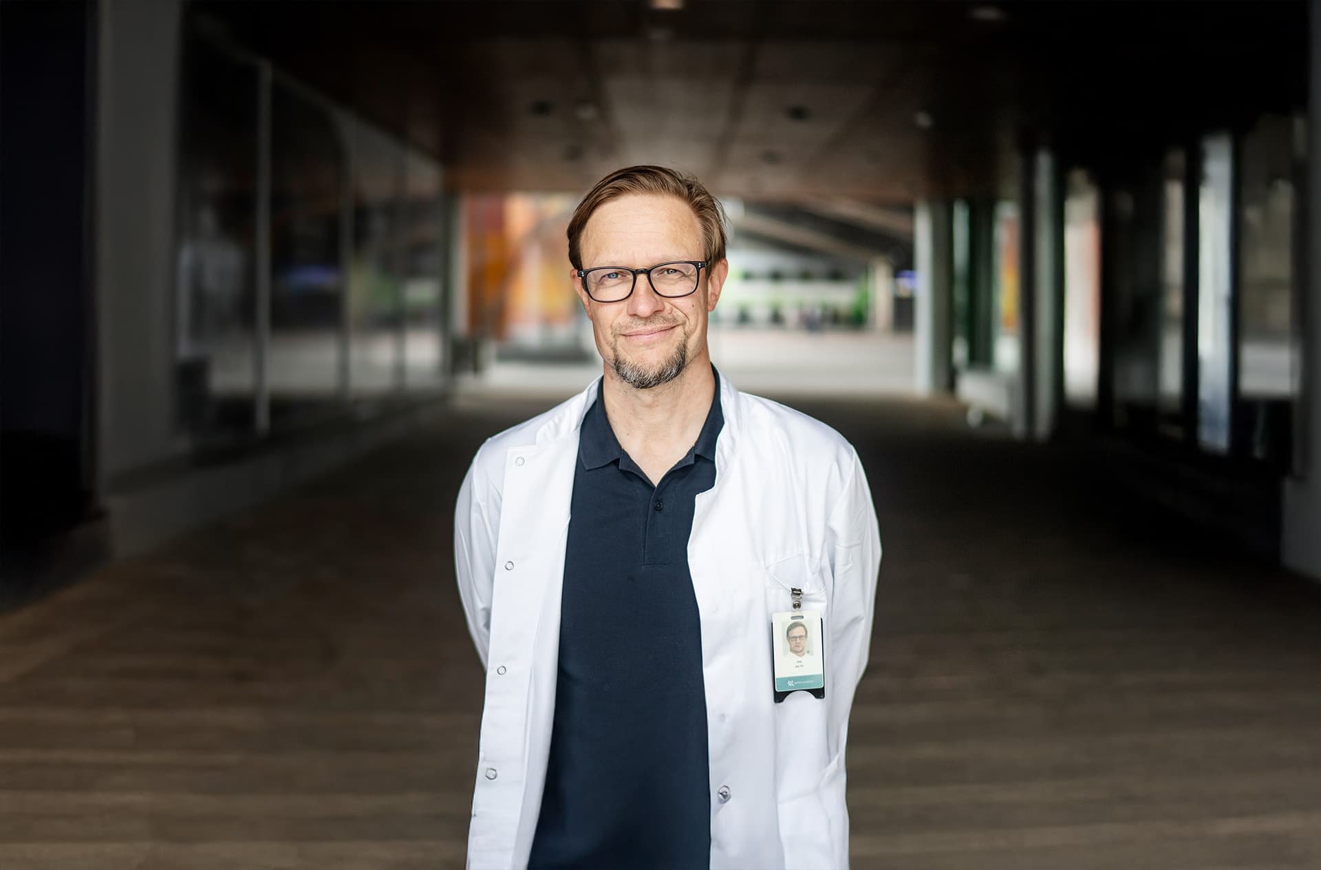Mehiläisen lääkäri Jyrki hoitaa miehen terveyteen ja hyvinvointiin liittyvissä asioissa.